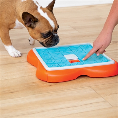 Nina Ottosson Challenge Slider Oranje / Blauw 38X38X5 Cm - Image 2